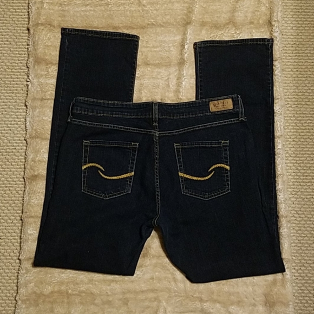 Levi's Mid Rise Dark Denim Straight Jean